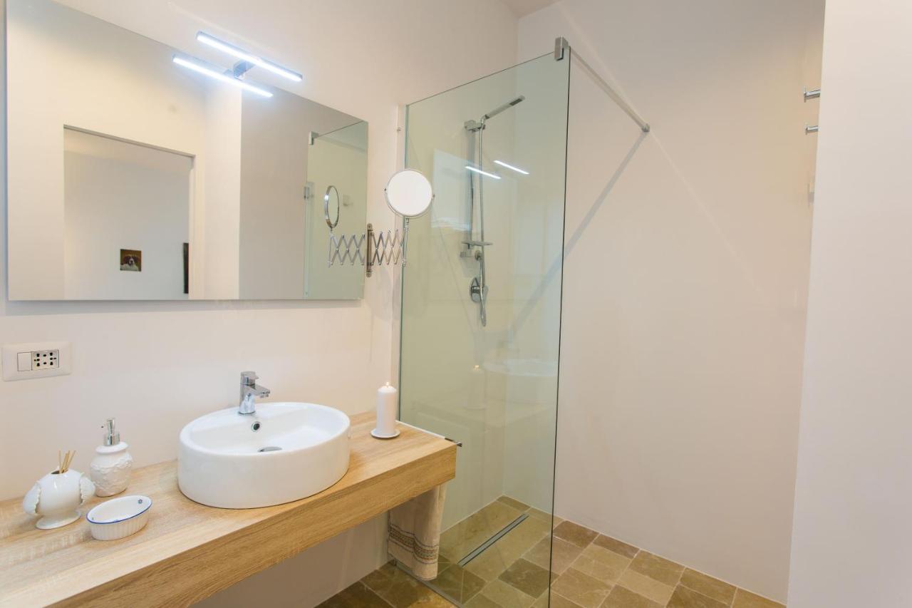 Villa Rosa Resort Конверсано Екстериор снимка