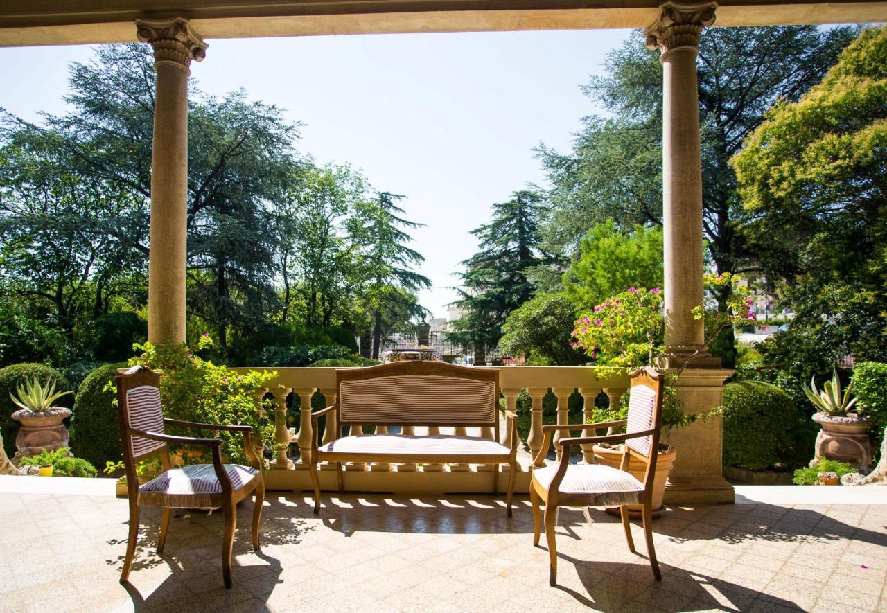 Villa Rosa Resort Конверсано Екстериор снимка
