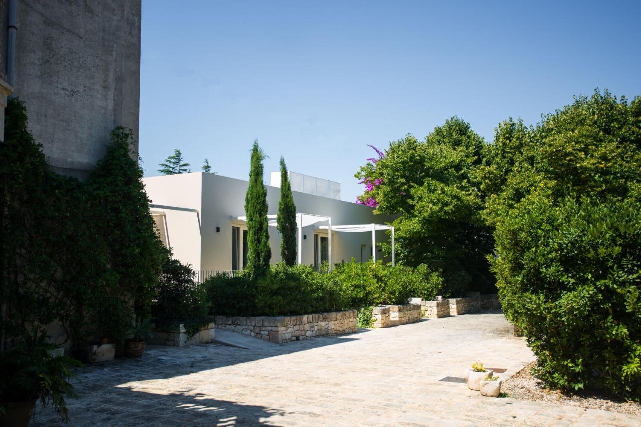 Villa Rosa Resort Конверсано Екстериор снимка